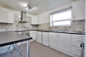 Kitchen/breakfast room- click for photo gallery